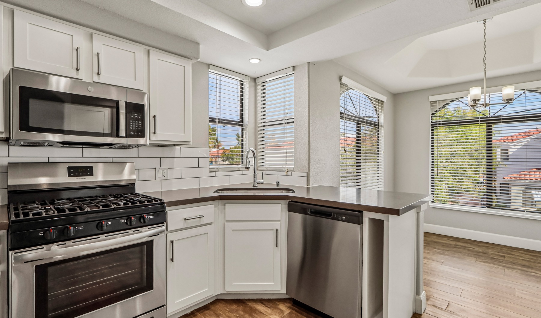 San Melia | Luxury Apartments in Phoenix, Arizona